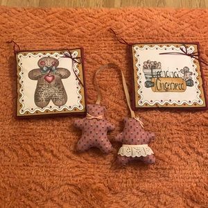 Vintage Grandma’s Gingerbread Wall Art with Cute Hanging Bears